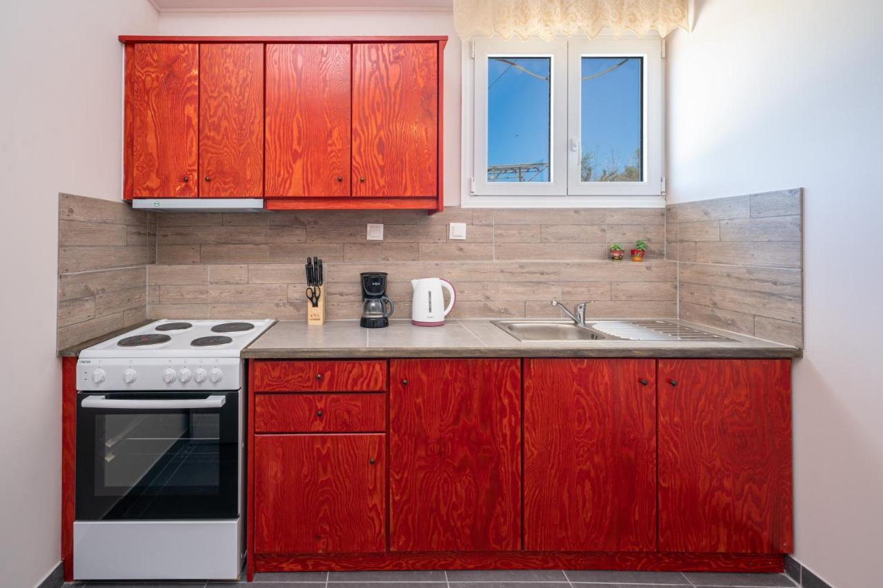 Casa Di Colona - Κόκκινο Apartment Lixouri Exterior foto