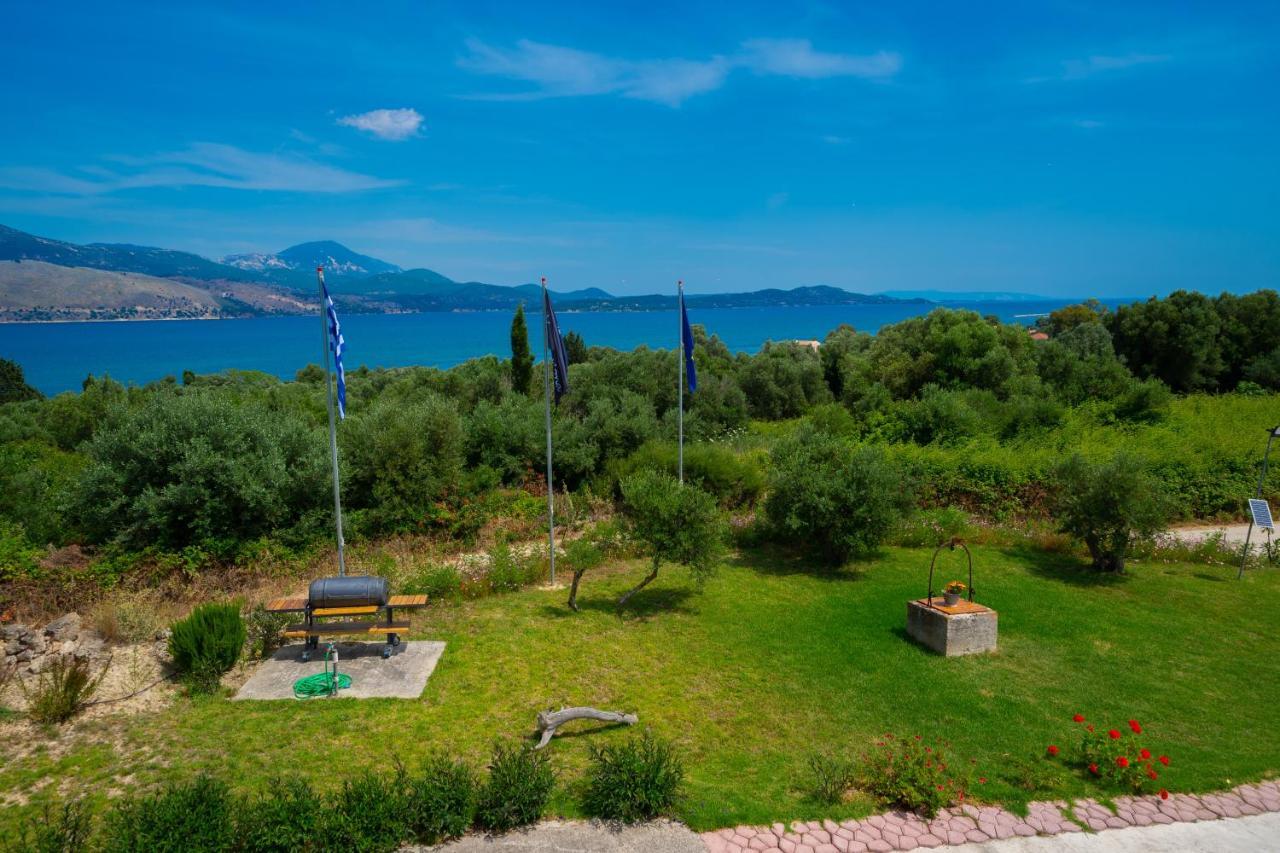 Casa Di Colona - Κόκκινο Apartment Lixouri Exterior foto